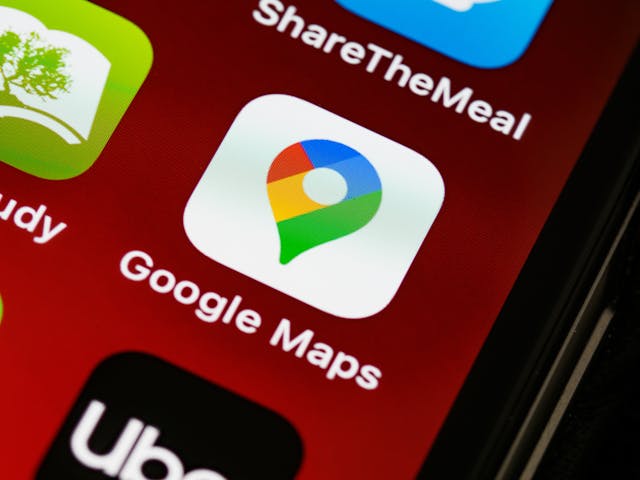 How Much Data Does Google Maps Use? | AirCarta Connectivity Guide
